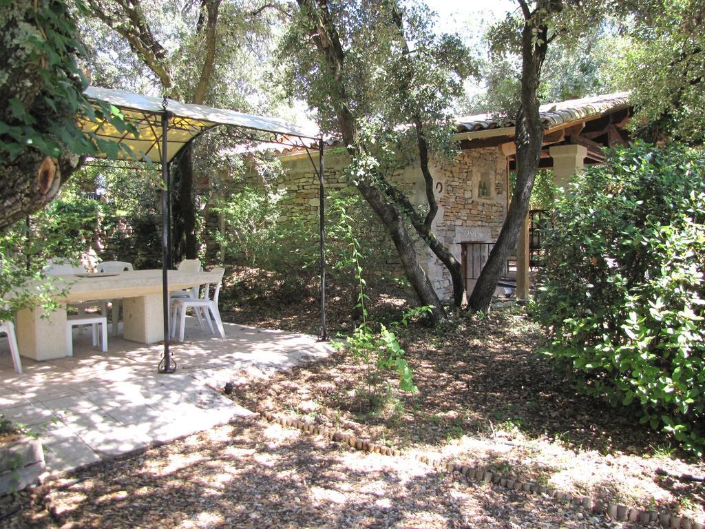Domaine du bois gîte Marion Galargues Extérieur photo